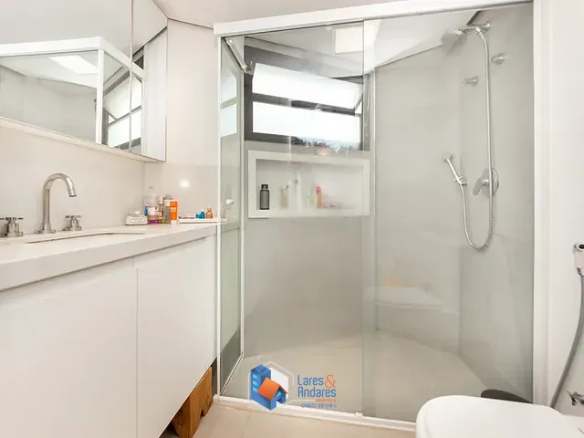 Apartamento 3 quartos e 4 banheiros, à venda, no bairro Moema em São Paulo