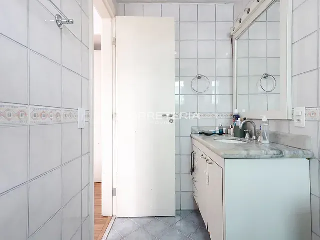 Apartamento 3 quartos e 2 banheiros, à venda, no bairro Pinheiros em São Paulo