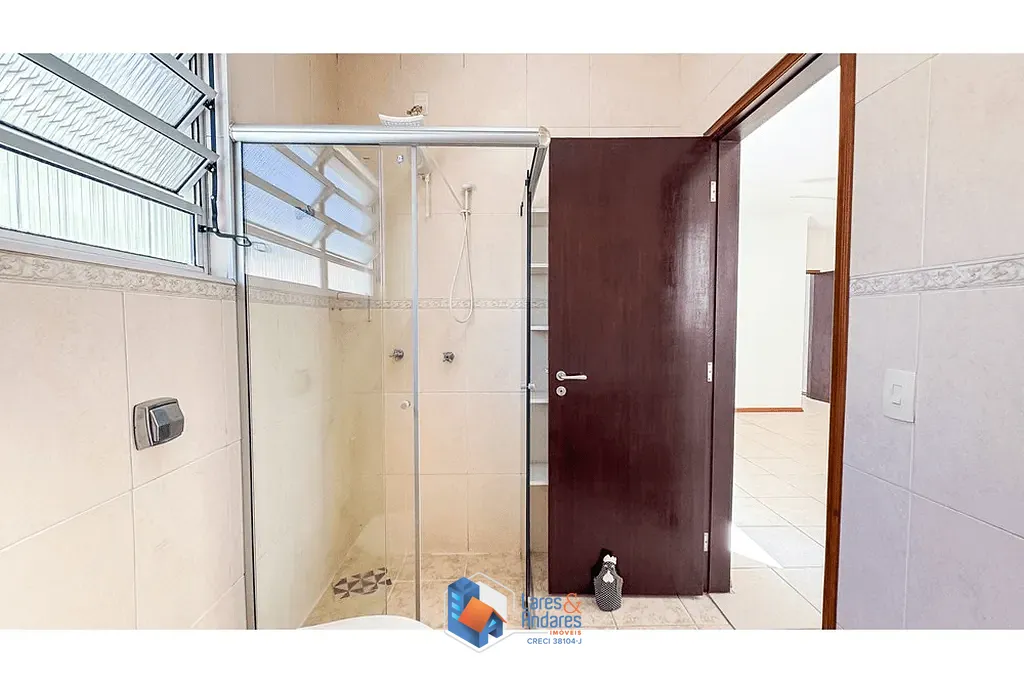 Casa, 3 quartos, 201 m² - Foto 2