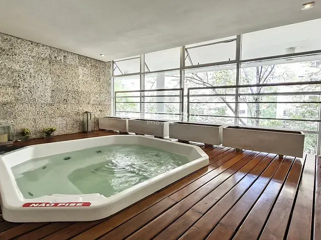 Apartamento 3 quartos e 4 banheiros, à venda, no bairro Panamby em São Paulo