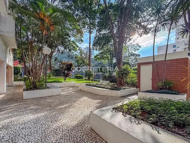 Apartamento 1 quarto e 1 banheiro, à venda, no bairro Moema em São Paulo