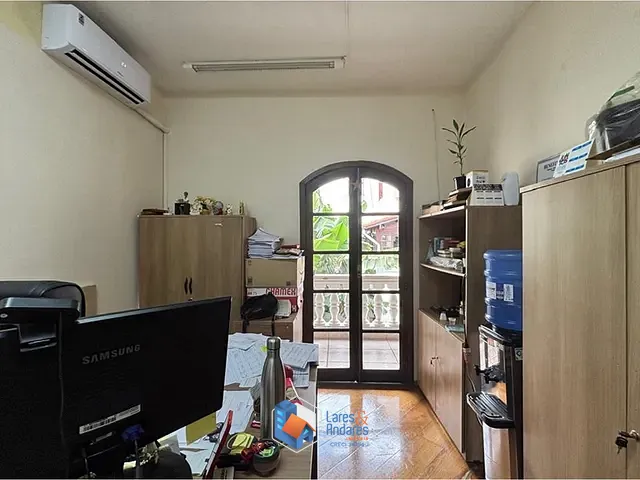 Casa 6 quartos e 6 banheiros, à venda, no bairro Bosque da Saúde em São Paulo