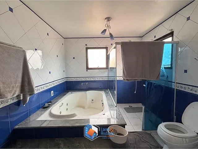 Casa 6 quartos e 6 banheiros, à venda, no bairro Bosque da Saúde em São Paulo