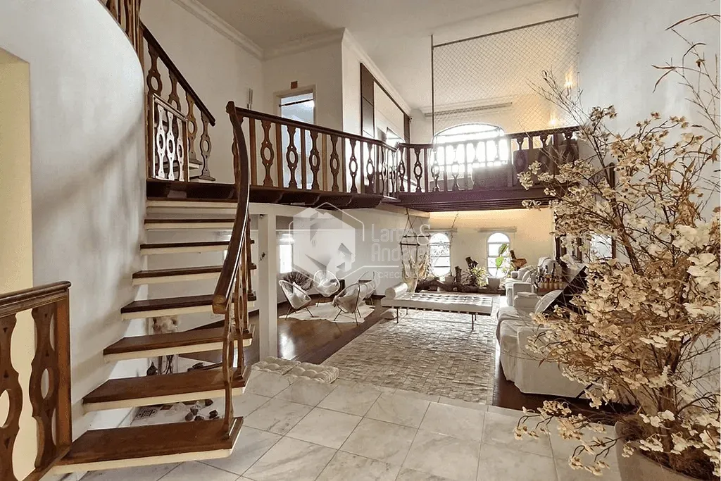 Apartamento, 3 quartos, 225 m² - Foto 1