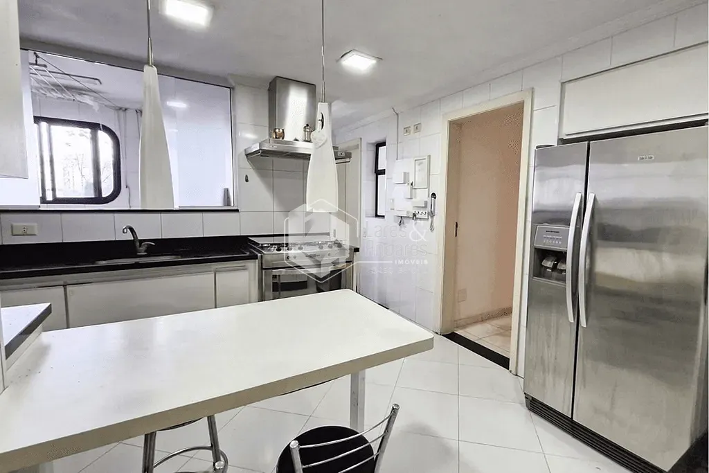 Apartamento, 3 quartos, 225 m² - Foto 11