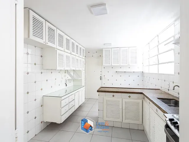 Apartamento 3 quartos e 3 banheiros, à venda, no bairro Santa Cecília em São Paulo