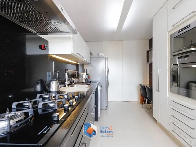 Apartamento 3 quartos e 4 banheiros, à venda, no bairro Perdizes em São Paulo