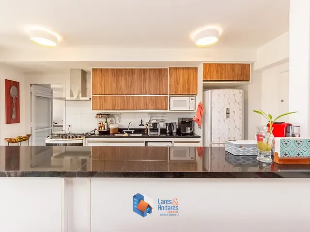 Apartamento 3 quartos e 2 banheiros, à venda, no bairro Aclimação em São Paulo