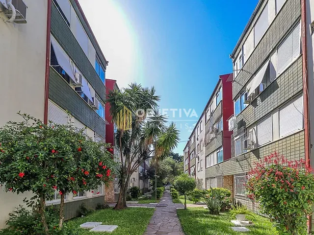 Apartamento 2 quartos e 1 banheiro, à venda, no bairro Cavalhada em Porto Alegre