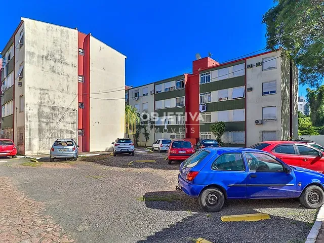 Apartamento 2 quartos e 1 banheiro, à venda, no bairro Cavalhada em Porto Alegre