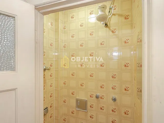 Apartamento 3 quartos e 2 banheiros, à venda, no bairro Centro Histórico em Porto Alegre