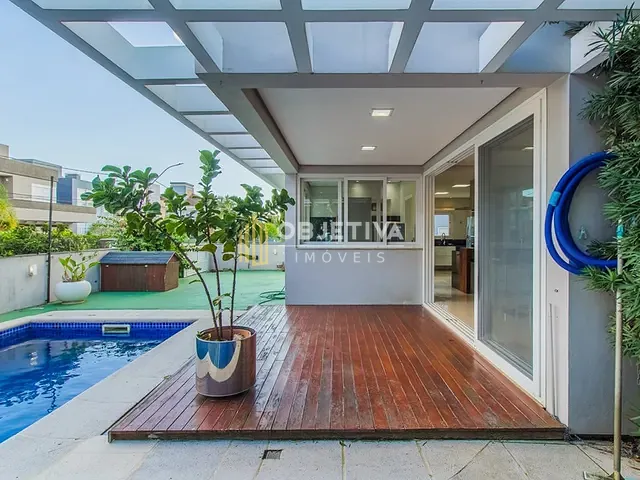 Casa 4 quartos e 8 banheiros, à venda, no bairro Igara em Canoas