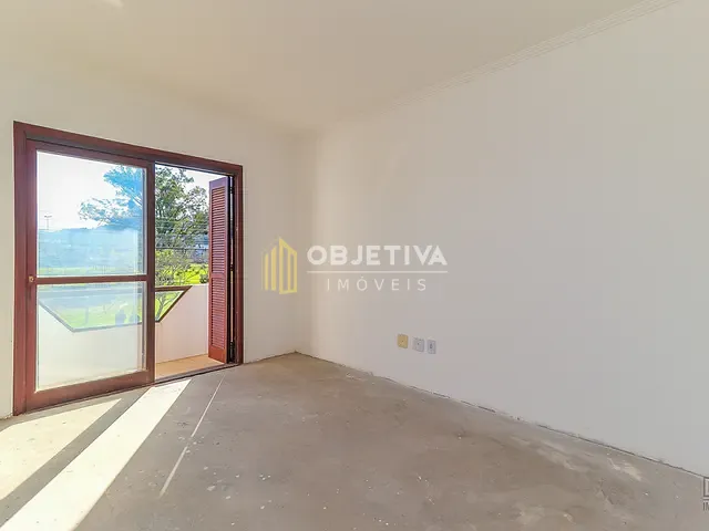 Casa 3 quartos e 4 banheiros, à venda, no bairro Hípica em Porto Alegre