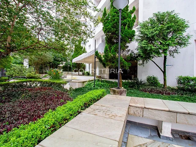 Apartamento 3 quartos e 3 banheiros, à venda, no bairro Moema em São Paulo