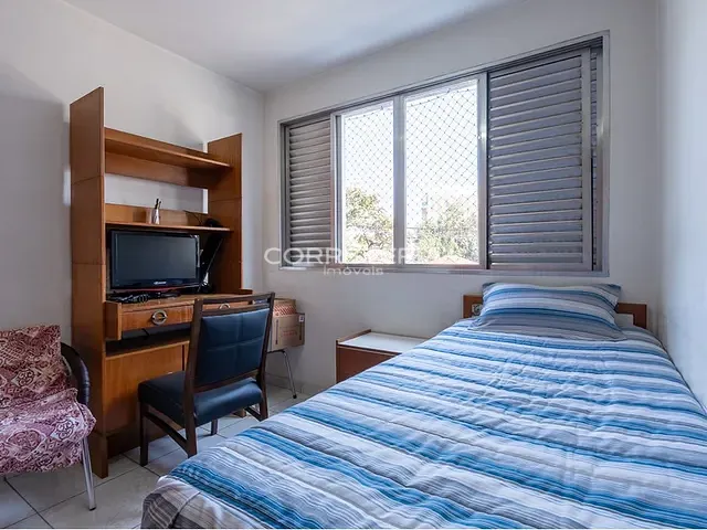 Apartamento 2 quartos e 1 banheiro, à venda, no bairro Moema em São Paulo