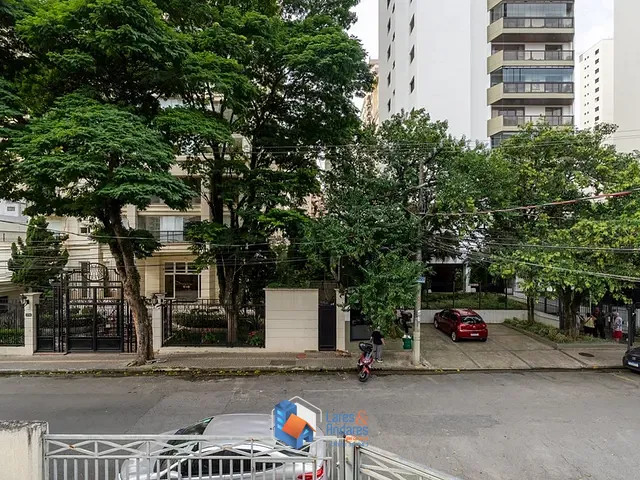 Casa 3 quartos e 4 banheiros, à venda, no bairro Brooklin Paulista em São Paulo