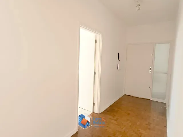 Apartamento 3 quartos e 2 banheiros, à venda, no bairro Cerqueira César em São Paulo