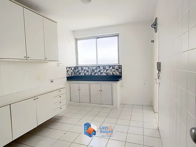 Apartamento 3 quartos e 2 banheiros, à venda, no bairro Cerqueira César em São Paulo