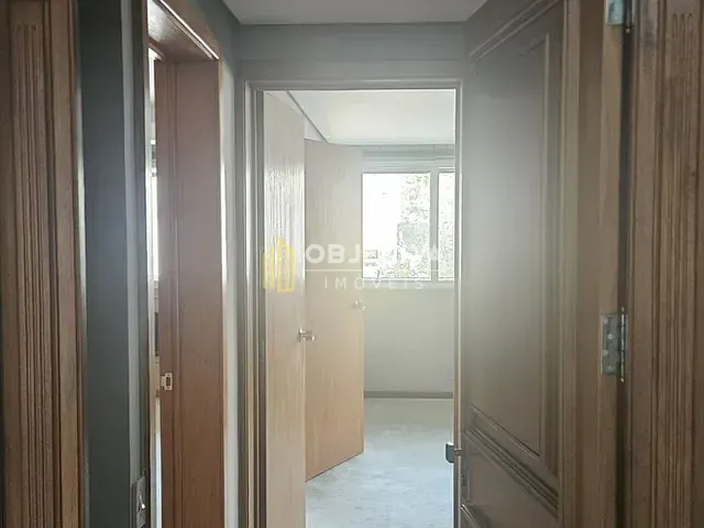 Sala à venda, no bairro Higienópolis em Porto Alegre
