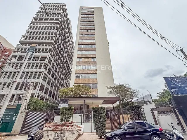 Apartamento 3 quartos e 3 banheiros, à venda, no bairro Itaim Bibi em São Paulo