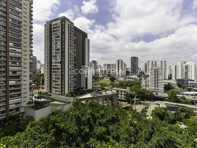 Apartamento 3 quartos e 3 banheiros, à venda, no bairro Moema em São Paulo