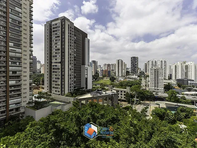 Apartamento 3 quartos e 3 banheiros, à venda, no bairro Moema em São Paulo