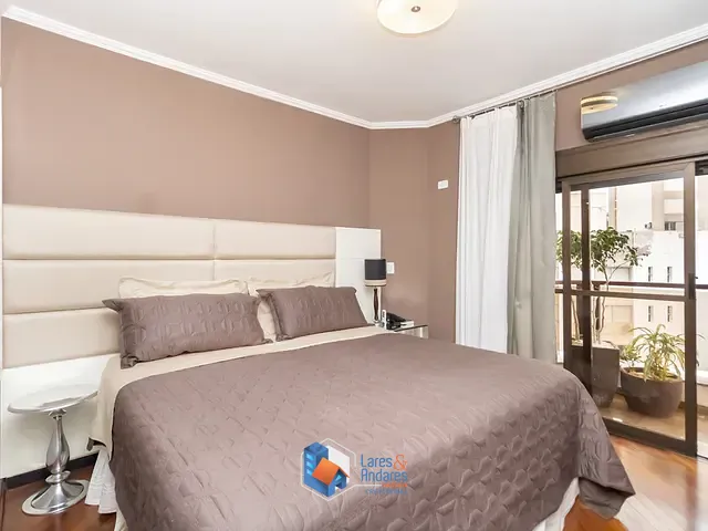 Apartamento 4 quartos e 6 banheiros, à venda, no bairro Itaim Bibi em São Paulo
