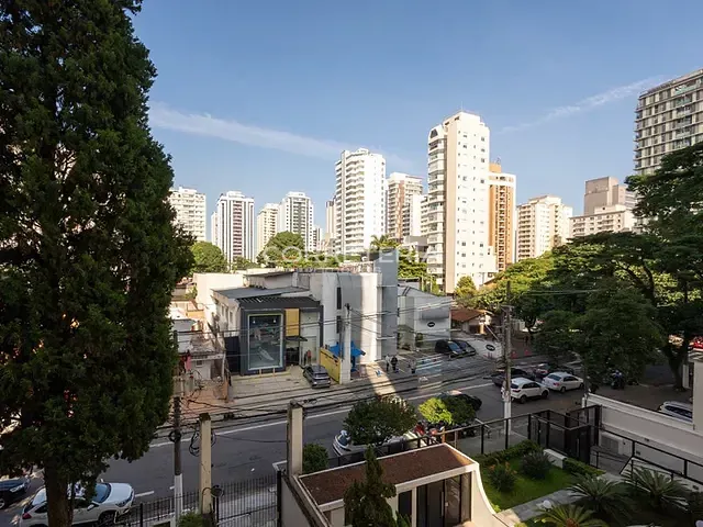 Apartamento 3 quartos e 1 banheiro, à venda, no bairro Moema em São Paulo