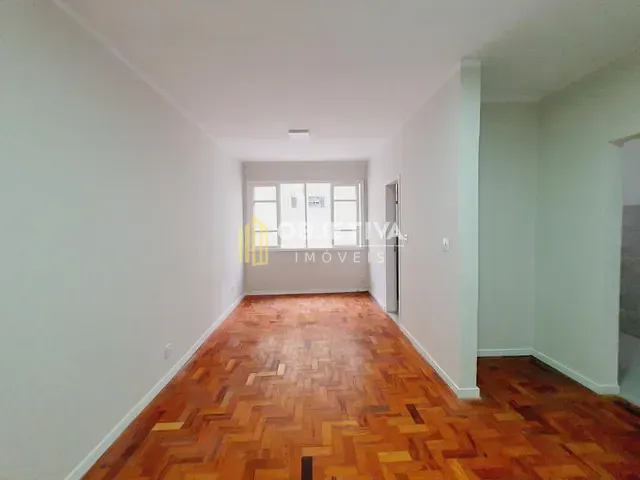 Apartamento 1 quarto e 1 banheiro, à venda, no bairro Menino Deus em Porto Alegre