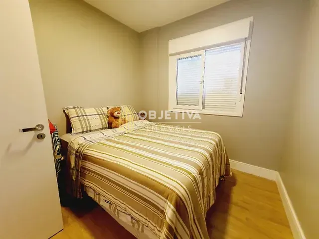 Apartamento 2 quartos e 2 banheiros, à venda, no bairro São João em Porto Alegre