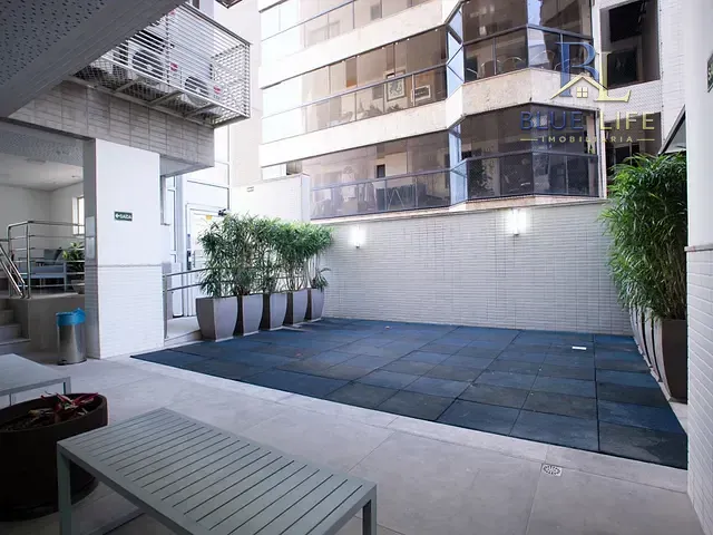 Apartamento 4 quartos e 4 banheiros, à venda, no bairro Praia da Costa em Vila Velha