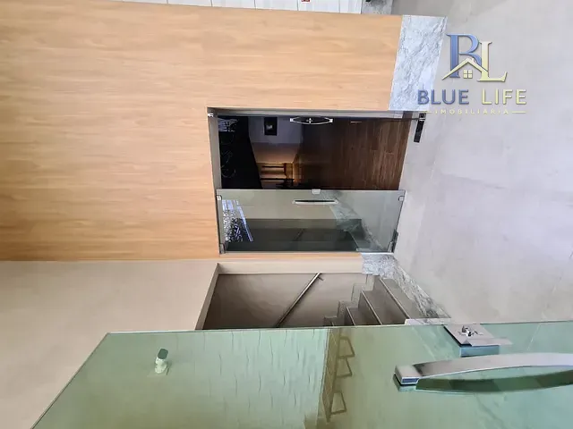 Apartamento 4 quartos e 4 banheiros, à venda, no bairro Praia da Costa em Vila Velha