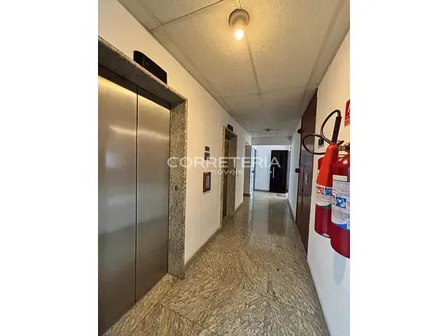 Sala à venda, no bairro Indianópolis em São Paulo