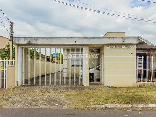 Casa 2 quartos e 1 banheiro, à venda, no bairro Niterói em Canoas