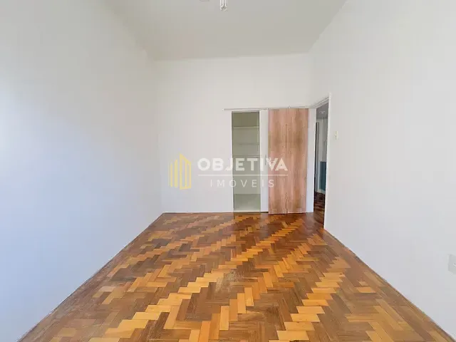 Apartamento 2 quartos e 1 banheiro, à venda, no bairro Centro Histórico em Porto Alegre