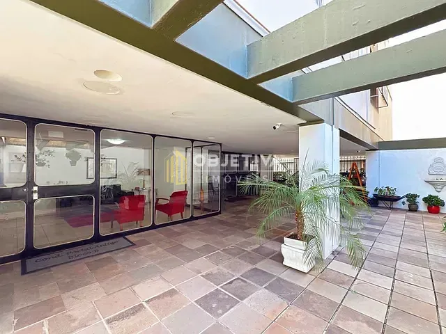 Apartamento 2 quartos e 2 banheiros, à venda, no bairro Menino Deus em Porto Alegre