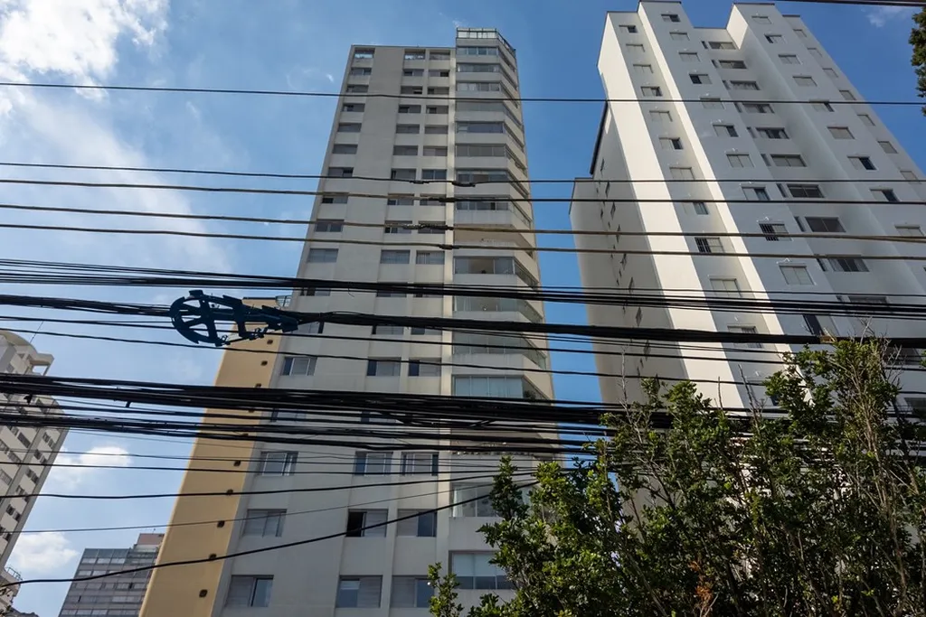 Apartamento à venda 3 Quartos 1 Suite 2 Vagas 145M² Moema São Paulo - SP