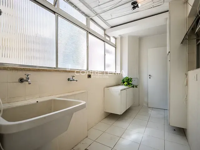 Apartamento 3 quartos e 4 banheiros, à venda, no bairro Moema em São Paulo