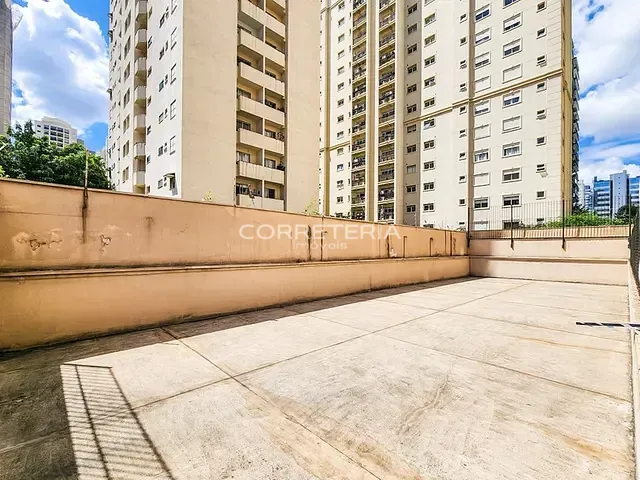 Apartamento 2 quartos e 2 banheiros, à venda, no bairro Moema em São Paulo