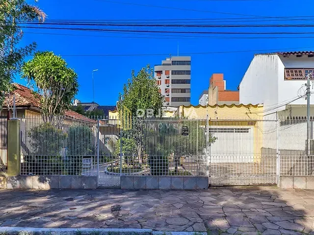 Casa 3 quartos e 2 banheiros, à venda, no bairro Passo da Areia em Porto Alegre