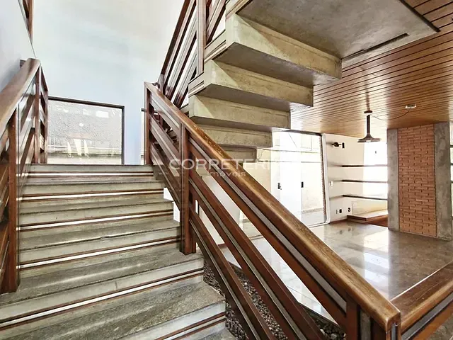 Casa 5 quartos e 8 banheiros, à venda, no bairro Santo Amaro em São Paulo