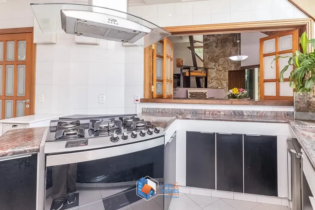 Casa, 4 quartos, 237 m² - Foto 57