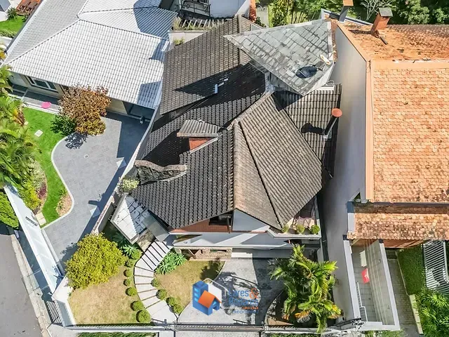 Casa 4 quartos e 4 banheiros, à venda, no bairro Jardim Marajoara em São Paulo