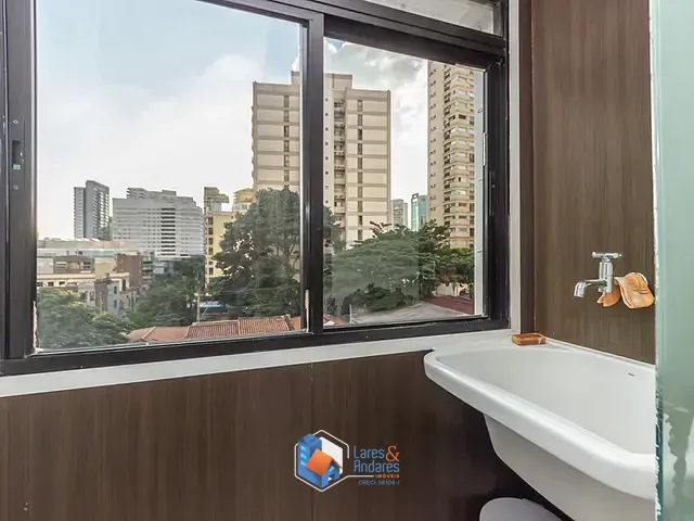 Apartamento 1 quarto e 1 banheiro, à venda, no bairro Vila Nova Conceição em São Paulo