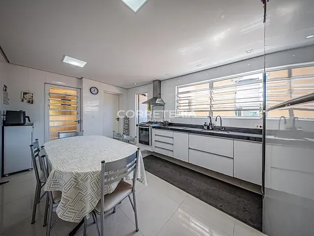 Casa 6 quartos e 6 banheiros, à venda, no bairro Vila Mariana em São Paulo