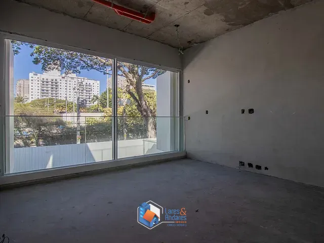 Casa 3 quartos e 7 banheiros, à venda, no bairro Jardim América em São Paulo