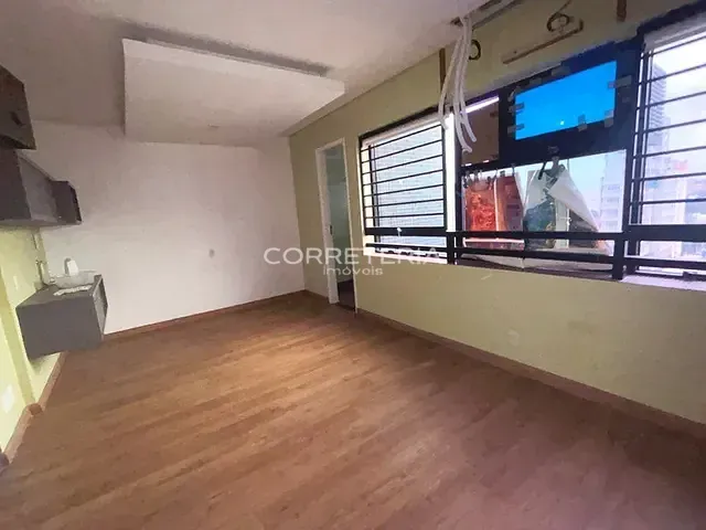 Sala à venda, no bairro Vila Clementino em São Paulo