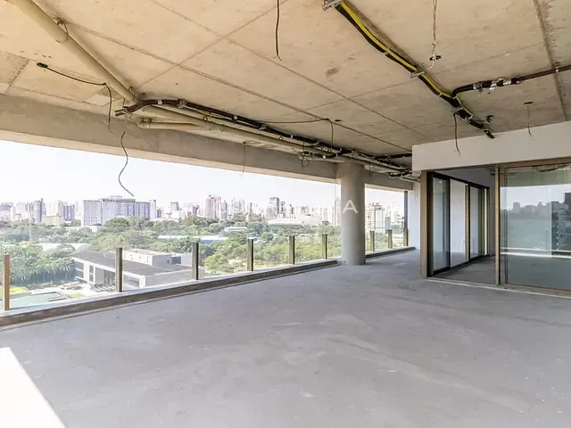 Apartamento 4 quartos e 6 banheiros, à venda, no bairro Moema em São Paulo