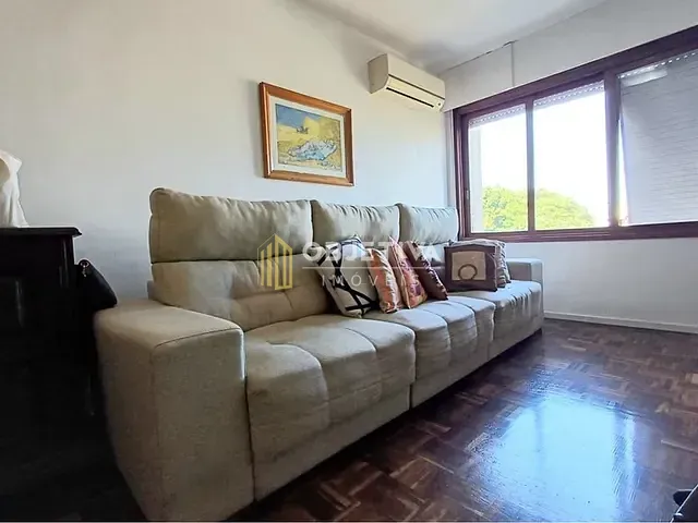 Apartamento 3 quartos e 3 banheiros, à venda, no bairro Santa Cecília em Porto Alegre