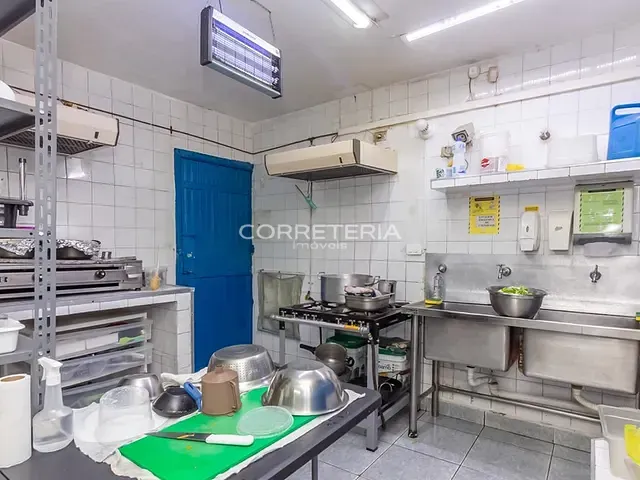 Loja à venda, no bairro Perdizes em São Paulo